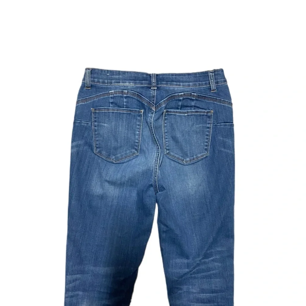 Wax Jeans Women’s But I Love You Stretchy Medium Wash Form Fitting Jeans Sz 7 - Picture 2 of 5